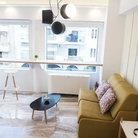 Violet #colony_white_tower * Thessalonique